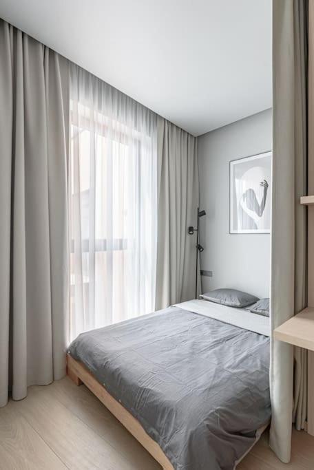 Cozy Japanese Oasis With Balcony, Gramophone, Netflix Apartment Vilnius Ngoại thất bức ảnh